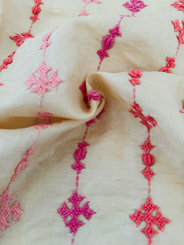 Lightweight Kutch Embroidery Pure Tussar Silk Saree | Off White | Gujarati Hand Embroidery | Ships from California